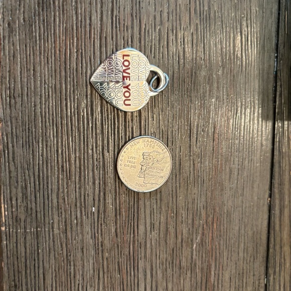 Tiffany & Co - Picture 5 of 6